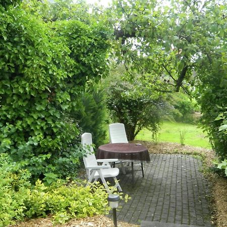 Large Detached Holiday Home In Hesse With Private Garden And Terrace Гомберг Екстер'єр фото