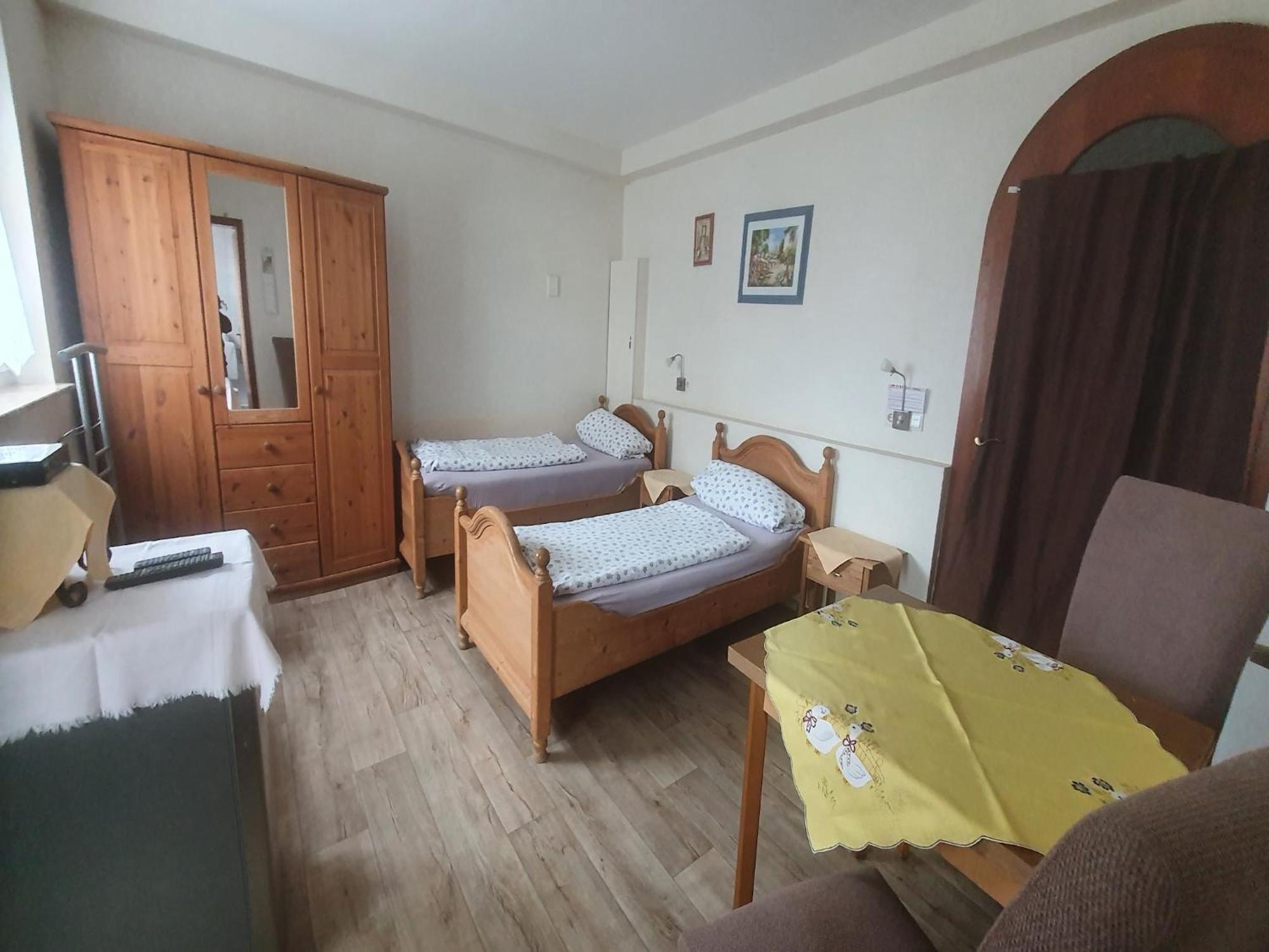 Large Detached Holiday Home In Hesse With Private Garden And Terrace Гомберг Екстер'єр фото