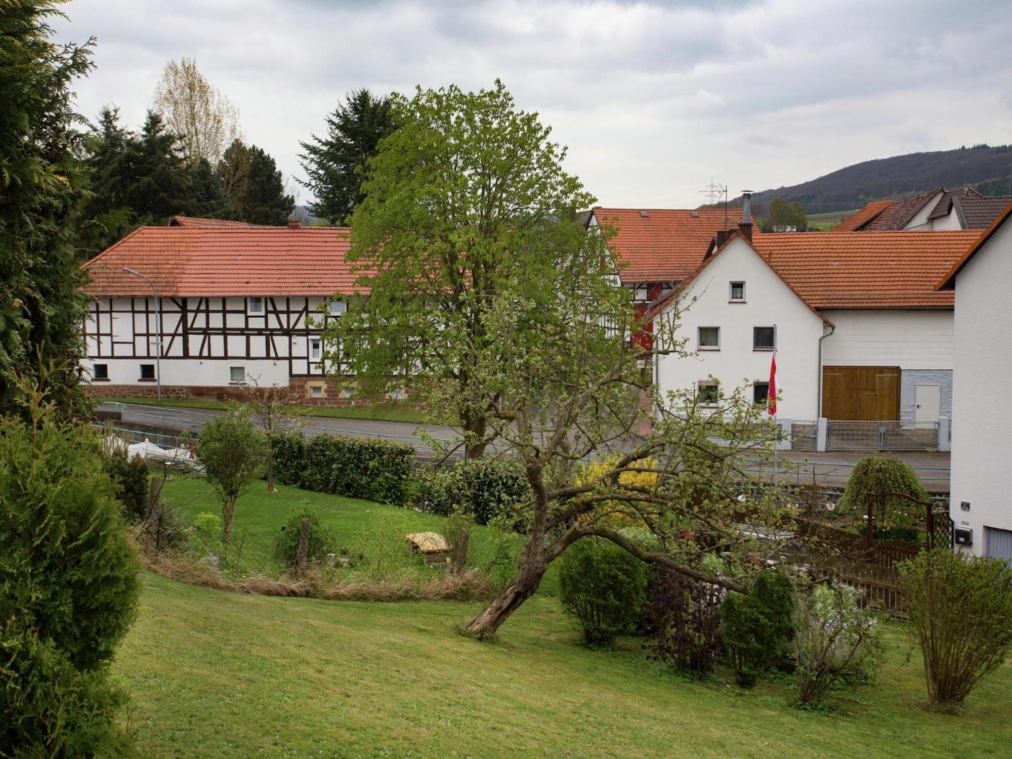 Large Detached Holiday Home In Hesse With Private Garden And Terrace Гомберг Екстер'єр фото